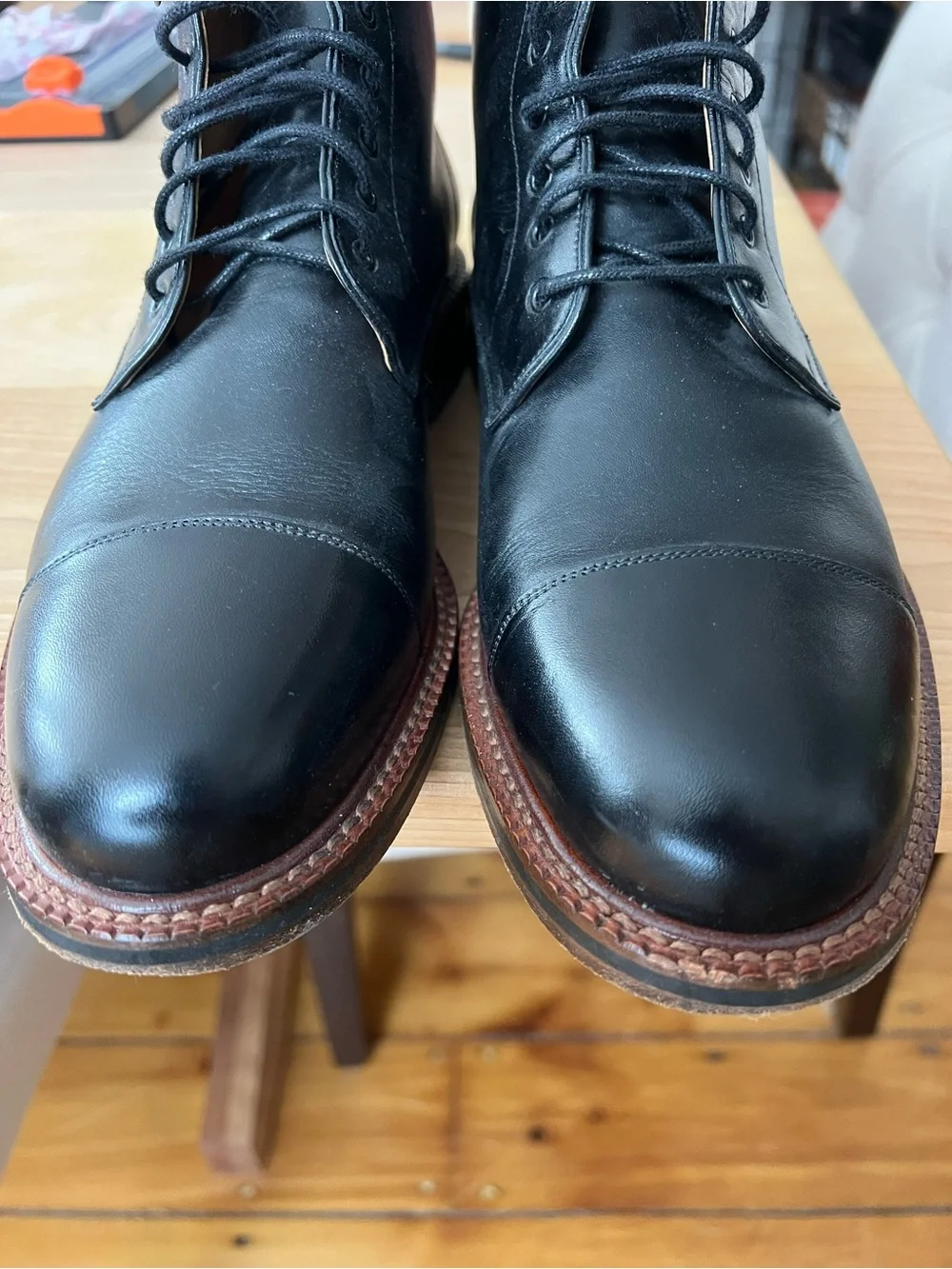 Beckett Simonon Black Leather Cap-Toe Lace-Up Boots with Brown Welt size 8